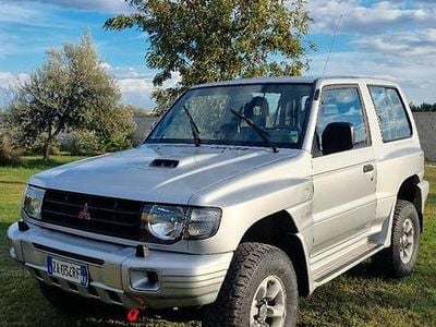 Usata 2003 Mitsubishi Pajero SUV | 8700 € (Ottimo prezzo)