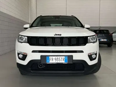 Usata Jeep Compass Night Eagle 120 CV (88 kW) 2018 Bianco SUV