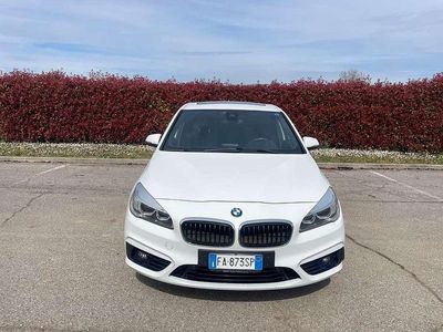 Usata BMW 218 Active Tourer Sport Line 150 CV (110 kW) 2015 Monovolume
