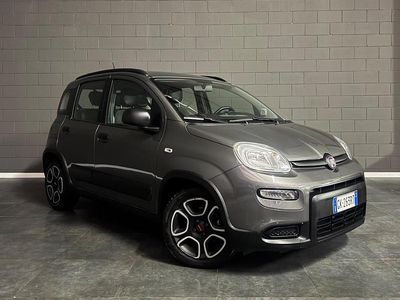 Usata Fiat Panda Sport 69 CV (50 kW) 2022 Grigio Berlina