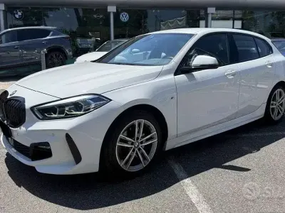 Usata BMW 116 M Sport 116 CV (85 kW) 2022 Bianco Utilitaria