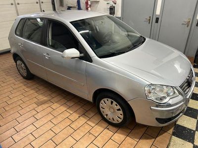 Usata VW Polo Comfortline 69 CV (50 kW) 2006 Grigio Berlina