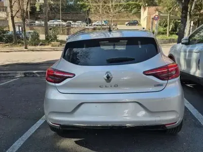 Usata Renault Clio V Engineered 91 CV (66 kW) 2023 Berlina