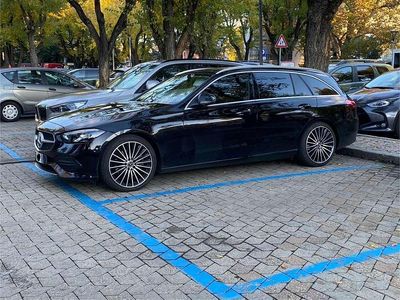 Usata Mercedes C200 Advanced 163 CV (119 kW) 2024 Nero Station wagon