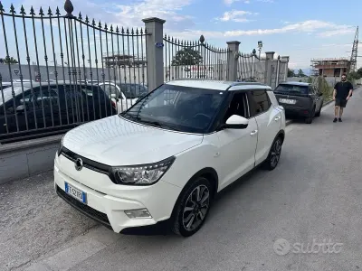 Usata SsangYong Tivoli 115 CV (84 kW) 2017 Bianco SUV