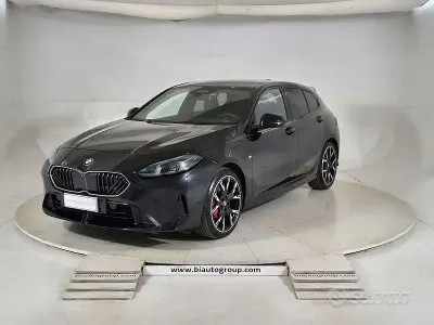 Usado BMW 118 M Sport 150 CV (110 kW) 2025 Negro Utilitario