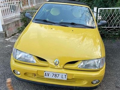 Usata Renault Mégane Cabriolet 90 CV (66 kW) 1997 Giallo Cabrio