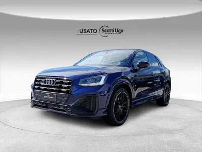 Usata Audi Q2 Ambiente 150 CV (110 kW) 2021 Blu SUV