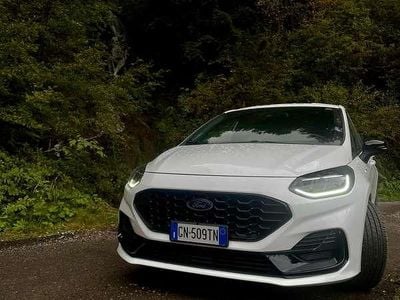 Bianco Usata 2023 Ford Fiesta ST-Line X Berlina | 16.800 € (Buon prezzo)