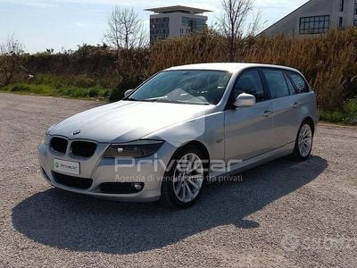 Usata BMW 320 177 CV (130 kW) 2010 Grigio Station wagon