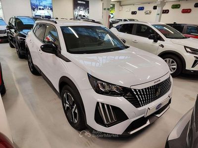 Usata Peugeot 2008 Allure 101 CV (74 kW) 2024 Bianco SUV