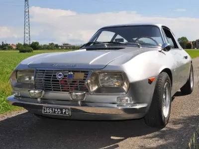Usado Lancia Fulvia 86 CV (63 kW) 1969 Plateado Coupe