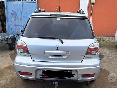 Usata Mitsubishi Outlander 200 CV (147 kW) 2007 Grigio SUV