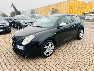 Usata Alfa Romeo MiTo Distinctive 105 CV (77 kW) 2011 Nero Utilitaria