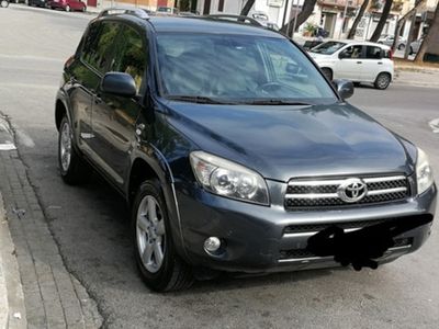 usata Toyota RAV4 177 cv 2,2 D CAT DEL FINE 2006