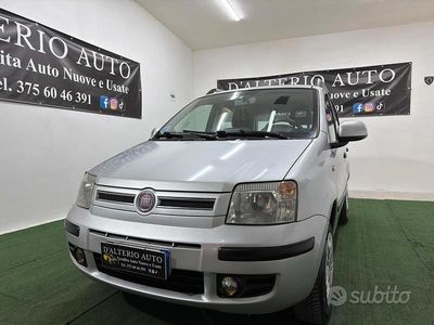 Usata Fiat Panda Dynamic 77 CV (56 kW) 2011 Grigio Utilitaria