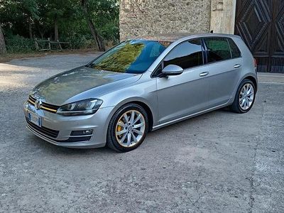 Grigio Usata 2013 VW Golf Highline Berlina | 7500 € (Buon prezzo)