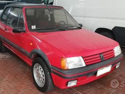 Usata Peugeot 205 101 CV (74 kW) 1989 Rosso Cabrio