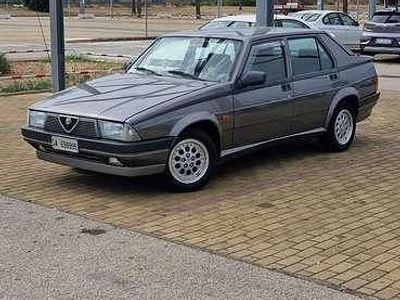 Usata Alfa Romeo 75 148 CV (108 kW) 1988 Berlina