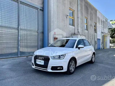 Usata Audi A1 90 CV (66 kW) 2016 Bianco Utilitaria