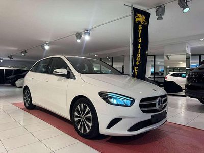 Usata Mercedes B180 116 CV (85 kW) 2020 Bianco Monovolume