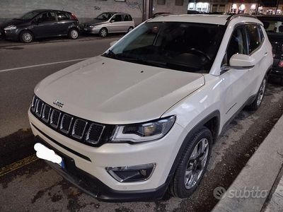 Usata Jeep Compass Limited 140 CV (102 kW) 2019 Bianco SUV