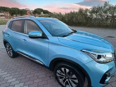 Usata DR DR 5.0 116 CV (85 kW) 2022 Bluazzurro SUV