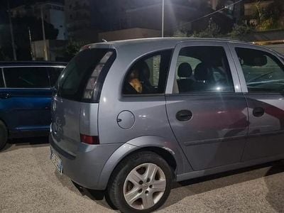 Usata Opel Meriva 90 CV (66 kW) 2009 Grigio Monovolume