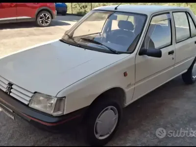 Usata Peugeot 205 60 CV (44 kW) 1992 Bianco Utilitaria