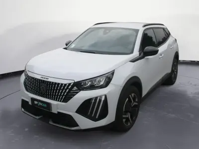 Usata Peugeot 2008 Allure 101 CV (74 kW) 2024 Bianco SUV