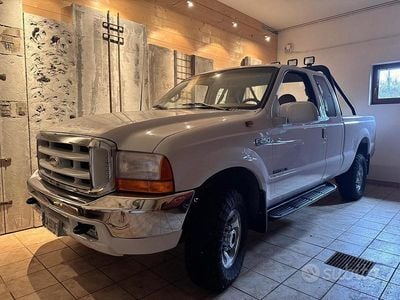 Usata Ford F250 1999 Bianco Pick-up