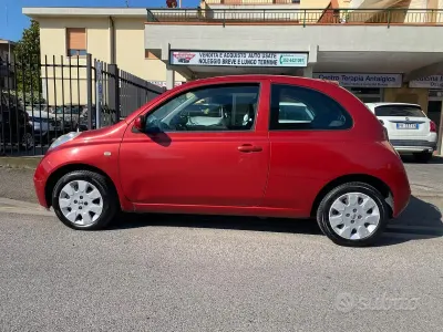 Usata Nissan Micra Acenta 80 CV (58 kW) 2005 Rosso Berlina