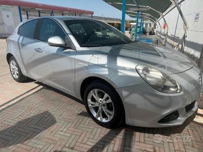 Usata Alfa Romeo Giulietta 109 CV (80 kW) 2011 Grigio Utilitaria