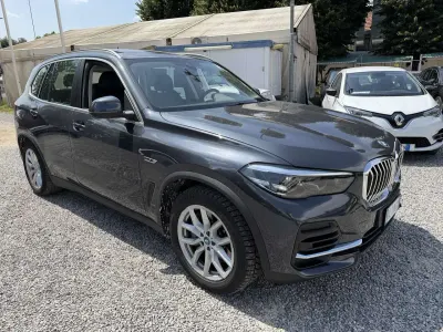 Usata BMW X5 xLine 286 CV (210 kW) 2022 Grigio SUV