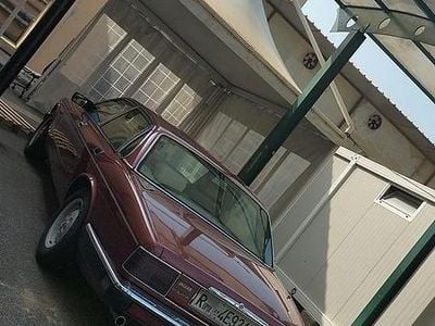 Usata Jaguar XJ 199 CV (146 kW) 1991 Rosso Berlina