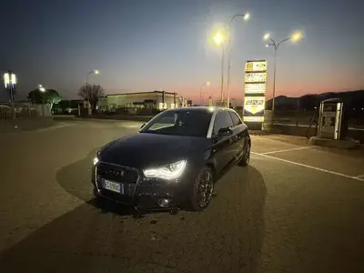 Usata Audi A1 Attraction 122 CV (89 kW) 2011 Utilitaria