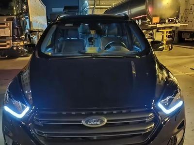 Usata Ford Kuga 150 CV (110 kW) 2019 Nero SUV