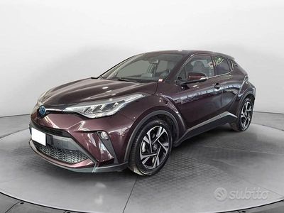 Usata Toyota C-HR Trend 122 CV (89 kW) 2022 Amethyst met SUV