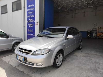Usata Chevrolet Lacetti SX 121 CV (88 kW) 2007 Grigio Berlina