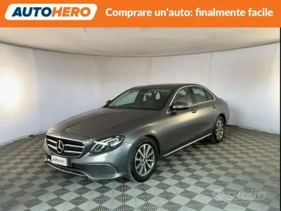 Begagnad Mercedes E220 194 HK (142 kW) 2018 Grå Sedan