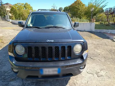 Usata Jeep Patriot 174 CV (127 kW) 2011 Blu SUV