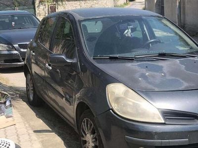 Renault Clio II