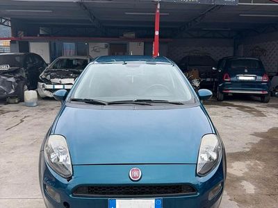 Usata Fiat Punto 75 CV (55 kW) 2013 Verde Utilitaria