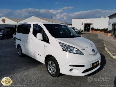 Gebraucht Nissan e-NV200 80 kW (109 PS) 2018 Weiß Van / Kleinbus