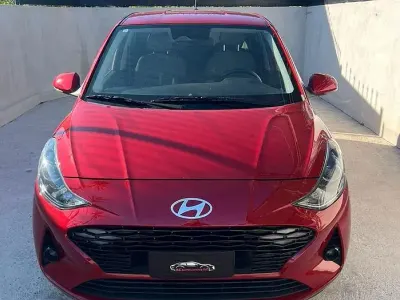 Usata Hyundai i10 Prime 67 CV (49 kW) 2023 Rosso Utilitaria