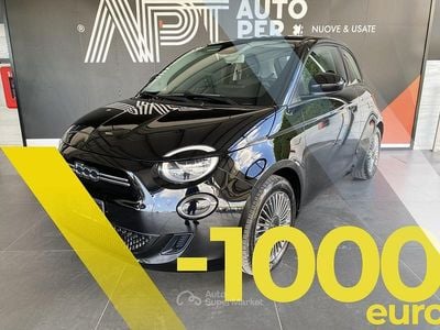Usata Fiat 500e Icon 86 kW (118 CV) 2021 Nero Berlina