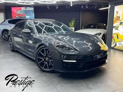 Usata Porsche Panamera Platinum Edition 330 CV (242 kW) 2023 Nero
