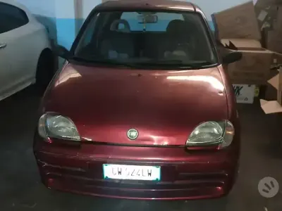 Käytetty Fiat Seicento Active 54 HP (39 kW) 2005 Punainen Viistoperä