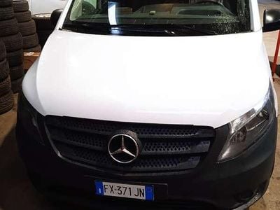 Bianco Usata 2019 Mercedes Vito Furgone | 14.000 € (Buon prezzo)