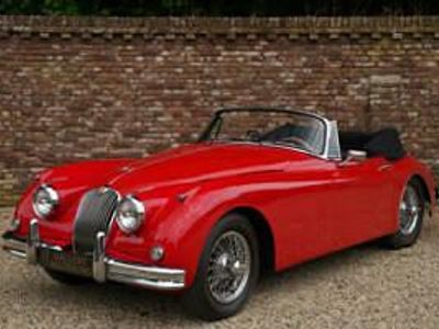 Usata Jaguar XK 193 CV (141 kW) 1960 Rosso Cabrio